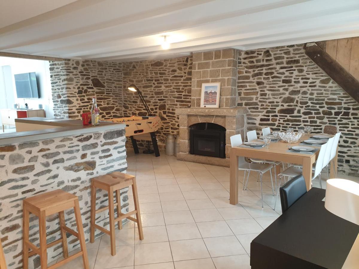 Maison De Ville Situee A 8 Kms Du Mont St Michel بونتورسون المظهر الخارجي الصورة
